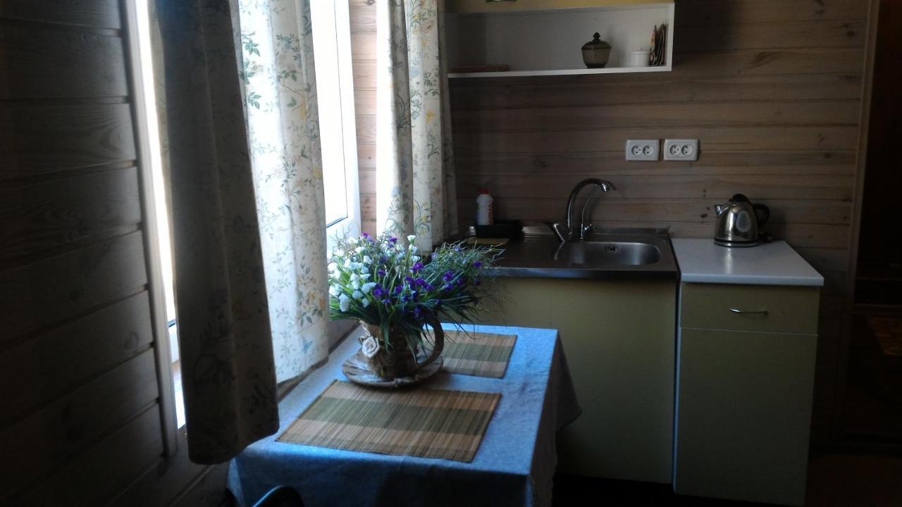 Small Guest House Odesa Exterior photo